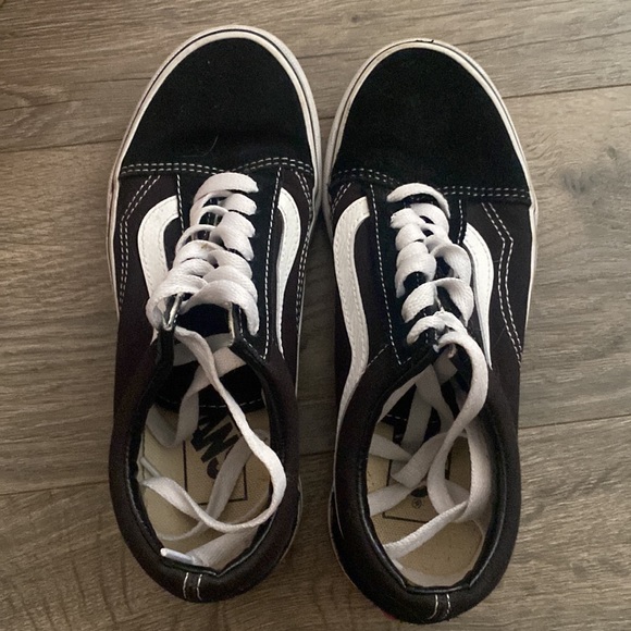 Black Vans Old Skool Women’s 6 - Picture 1 of 6